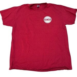 Apple Spice Red Graphic T-Shirt Gildan - Size L